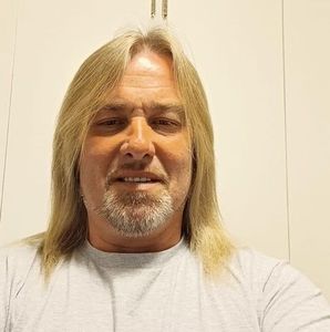 Meet your Posher, Steve